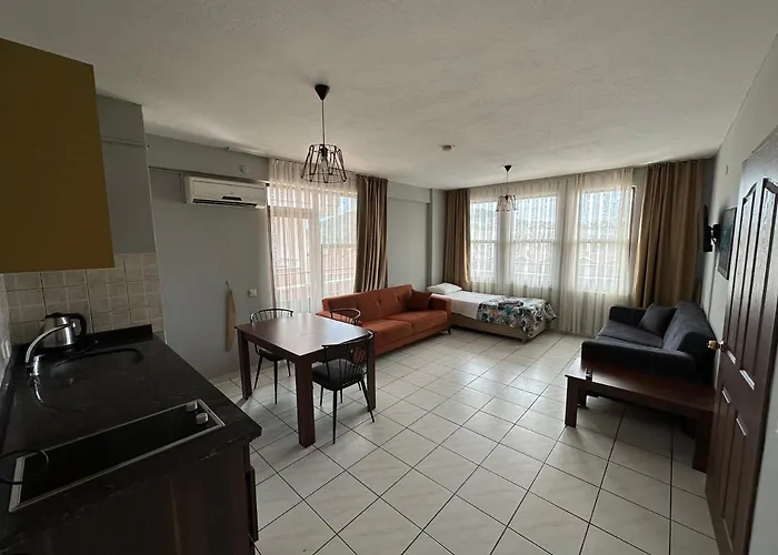 Aparthotel Maren 4*